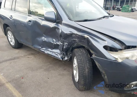 2011 Toyota Highlander Se V6 z USA, uszkodzony, nr VIN 5TDZK3EH5BS049387